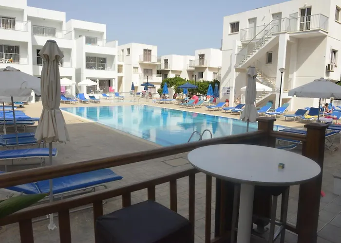 Sweet Memories Hotel Apts